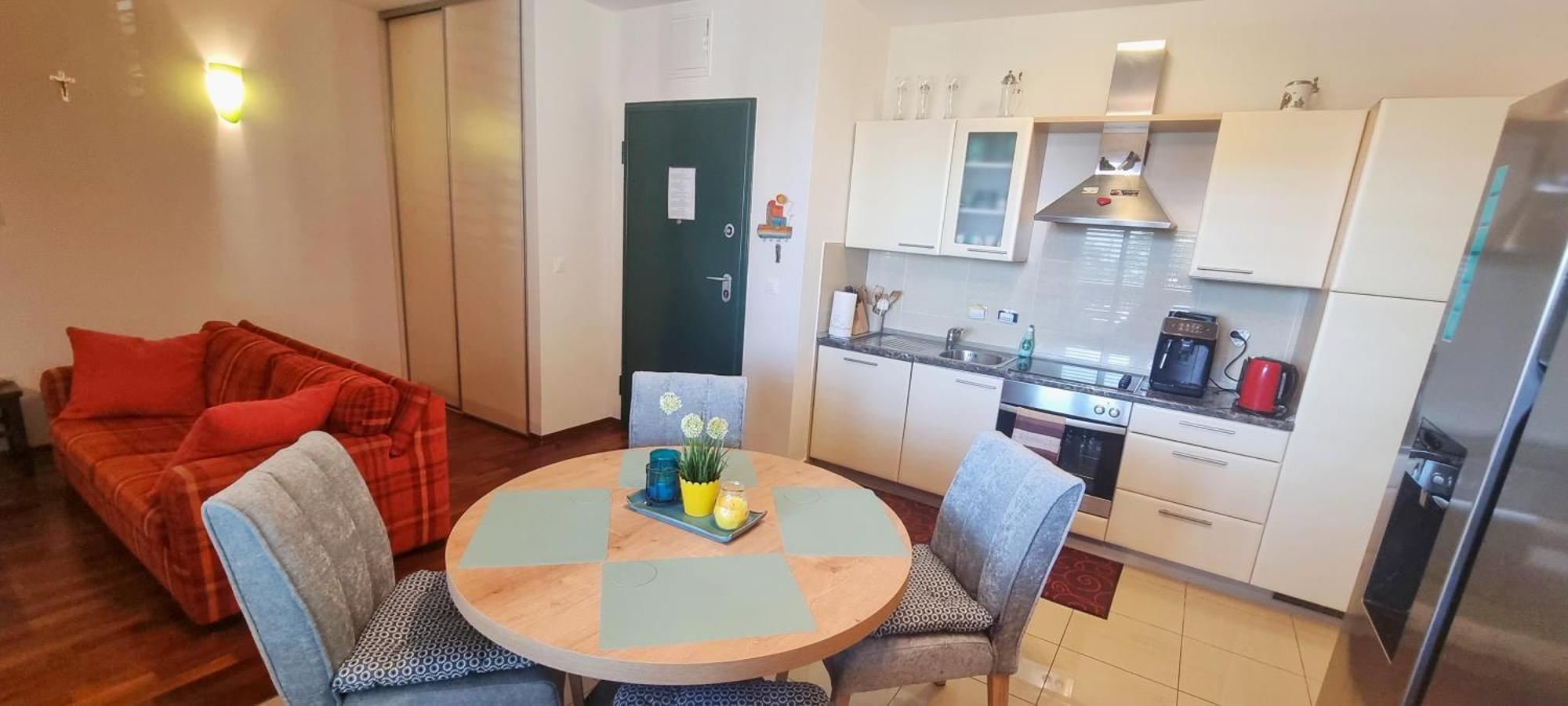 נובליה Apartment Zana מראה חיצוני תמונה